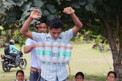 Creating-a-Life-Buoy-from-Water-Bottles-